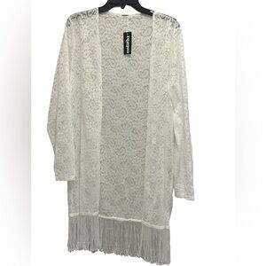 Women’s White Cover up Size L